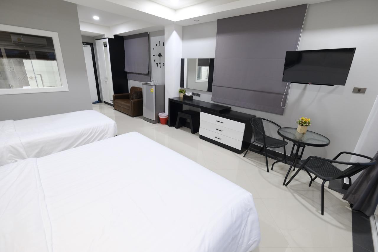 The Tung Hotel Pattaya Buitenkant foto