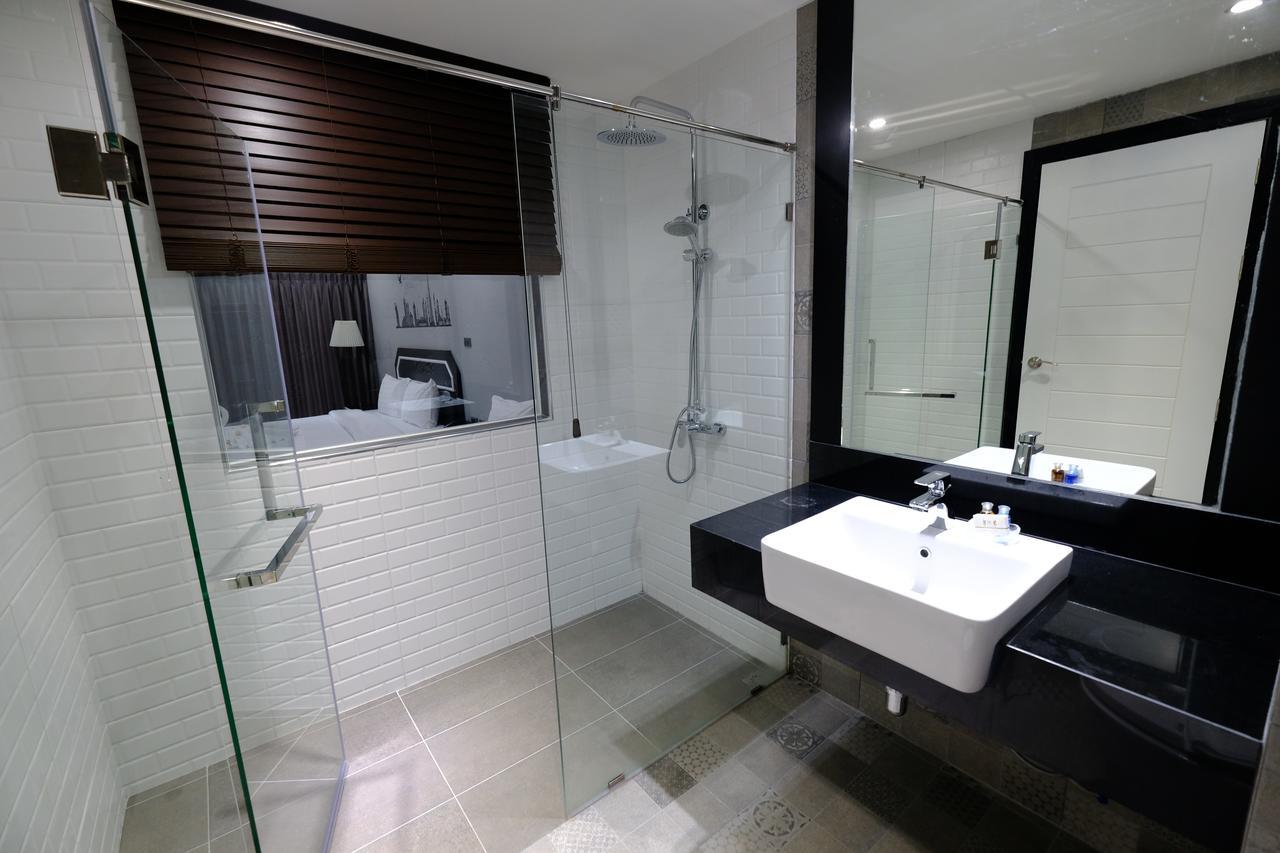 The Tung Hotel Pattaya Buitenkant foto